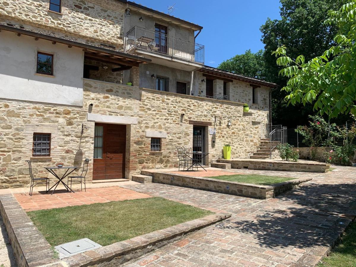 Agriturismo La Palazzetta Di Asís Exterior foto