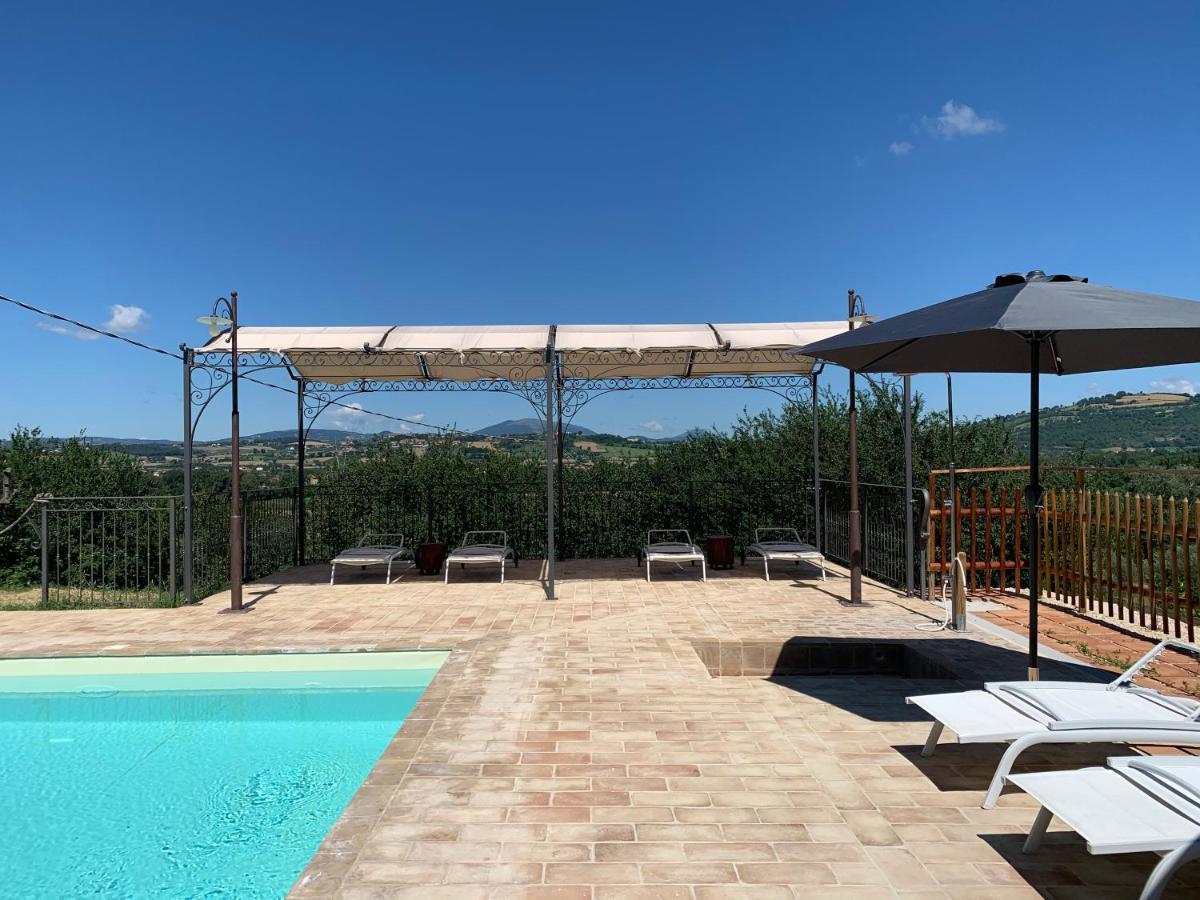 Agriturismo La Palazzetta Di Asís Exterior foto